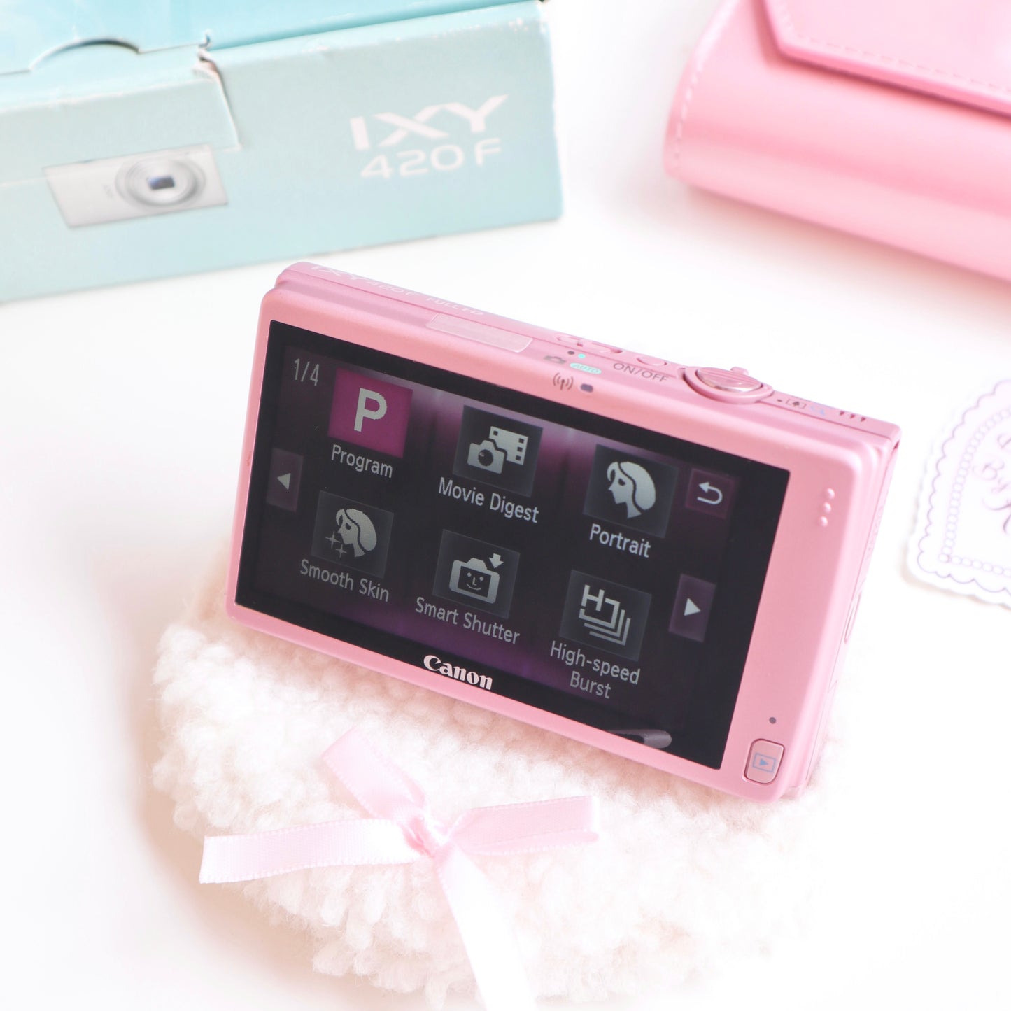 Canon Ixy 420F | boxed