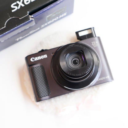 Canon PowerShot SX620 HS boxed