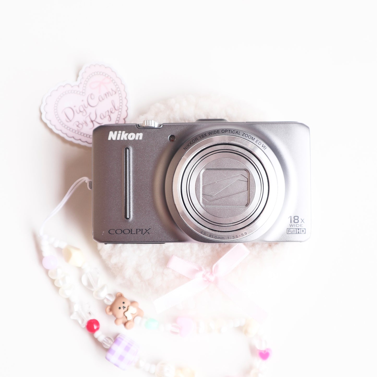 Nikon Coolpix S9300