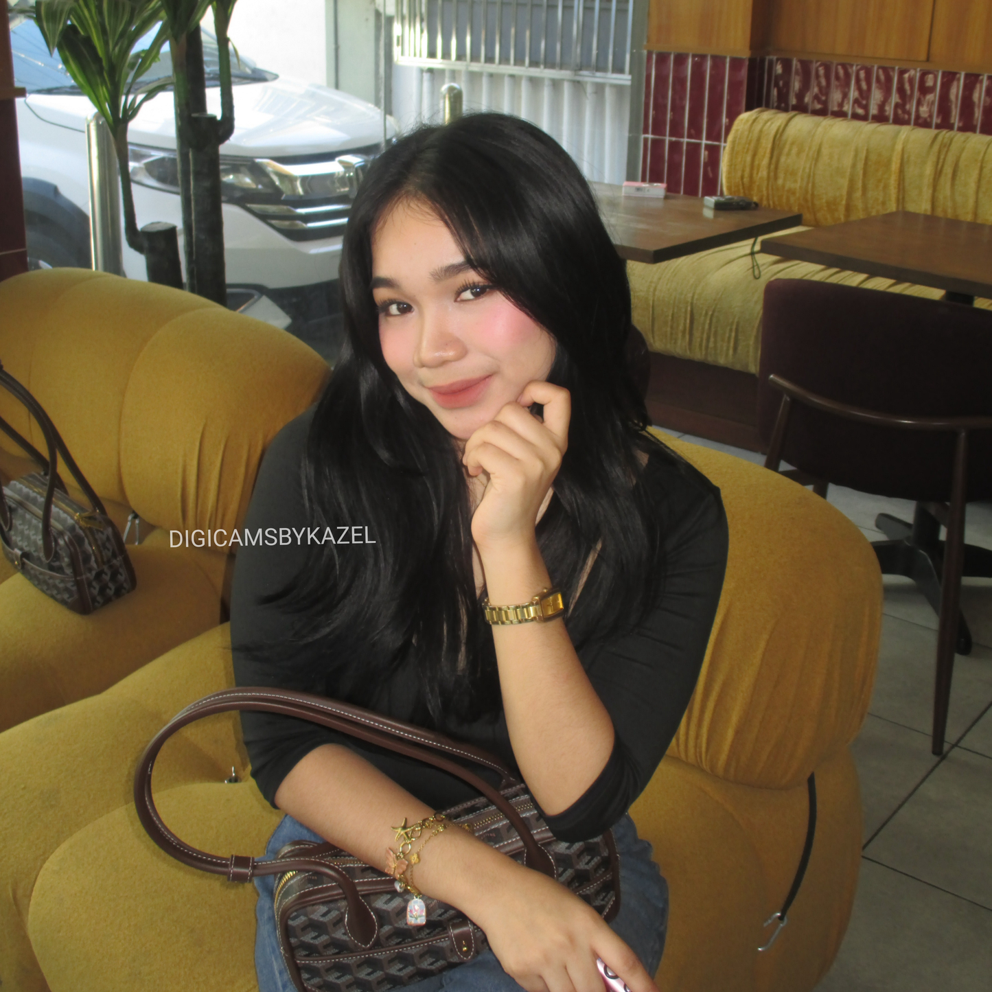 Canon Ixus 132