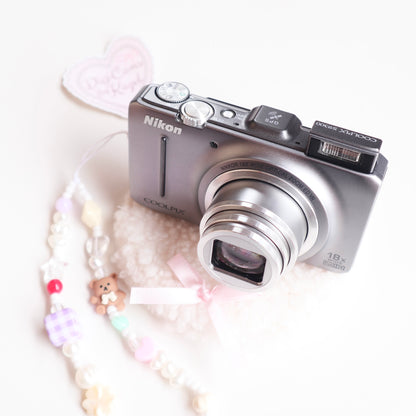 Nikon Coolpix S9300