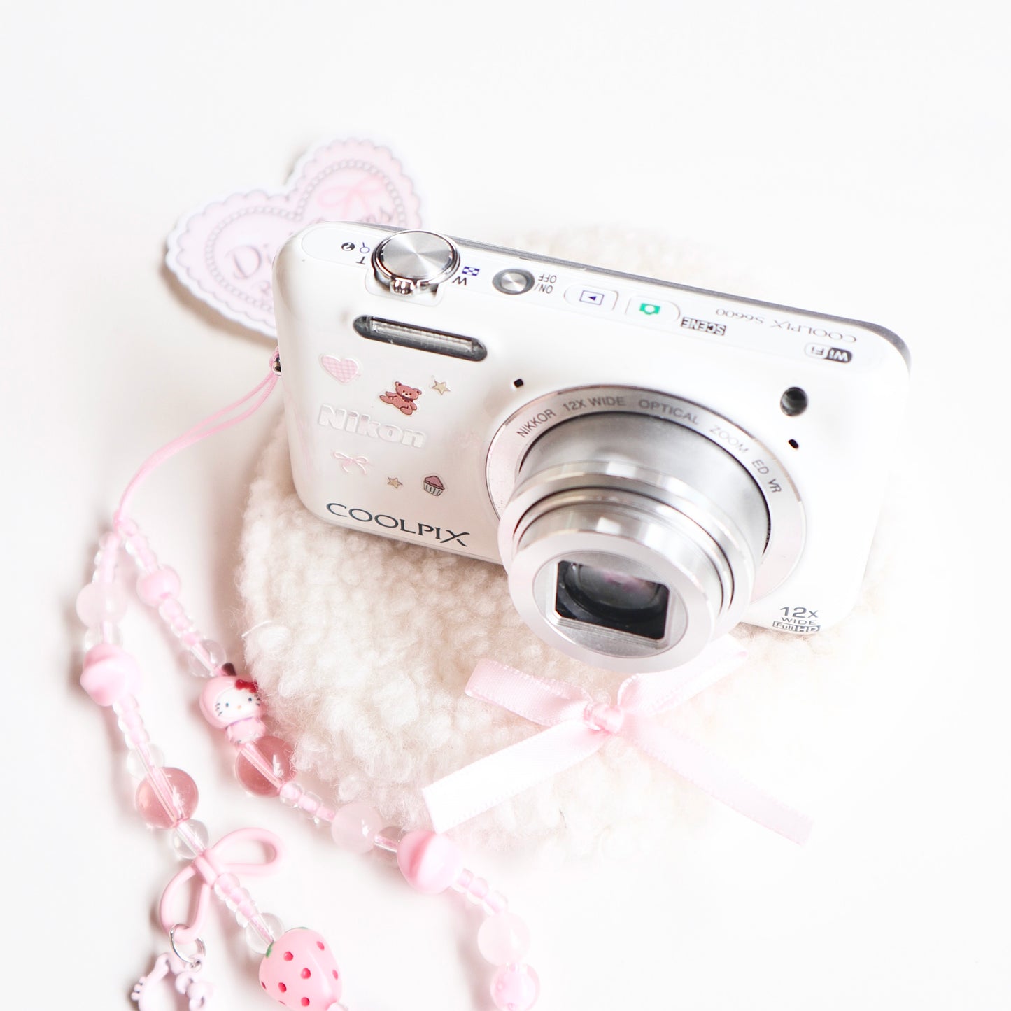 Nikon Coolpix S6600