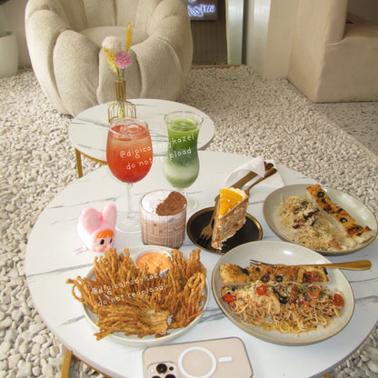 Canon PowerShot A2400 IS | boxed