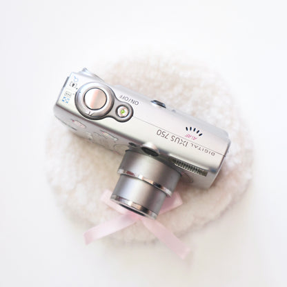 Canon Digital Ixus 750
