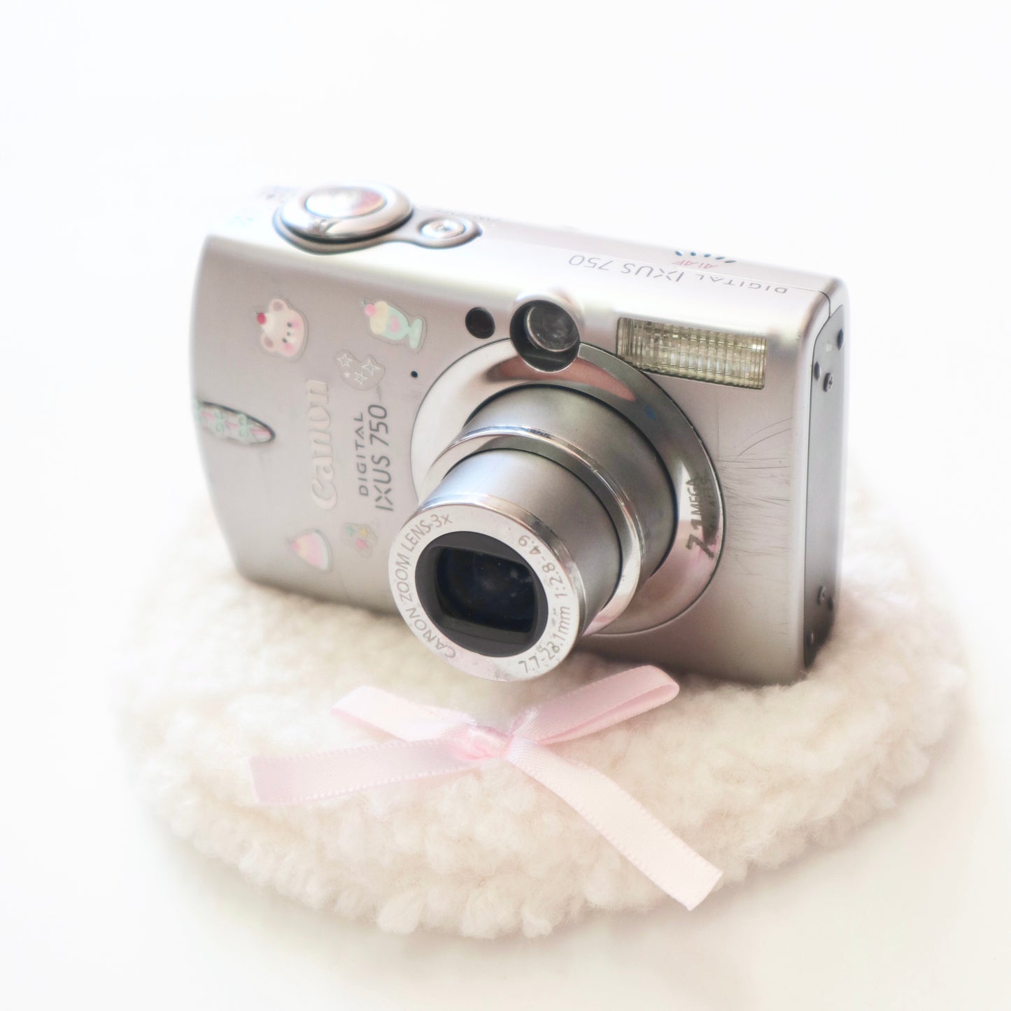 Canon Digital Ixus 750