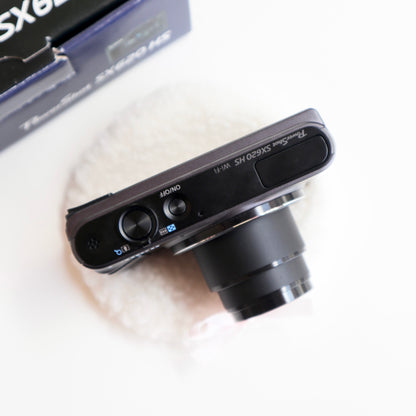 Canon PowerShot SX620 HS boxed