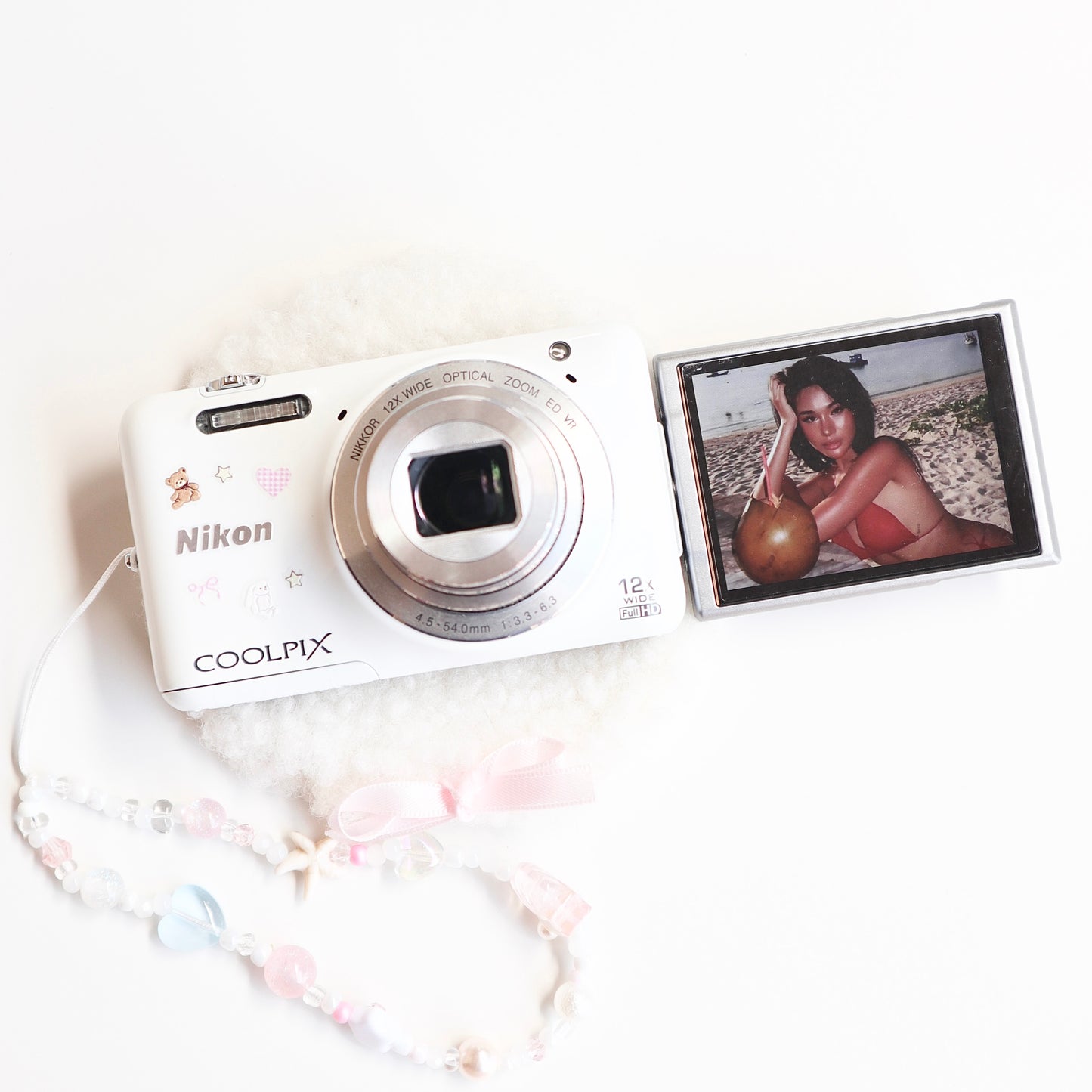 Nikon Coolpix S6600