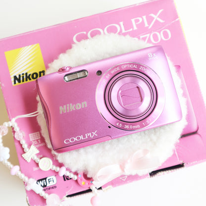 Nikon Coolpix S3700 | boxed