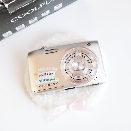 Nikon Coolpix S3100 | boxed