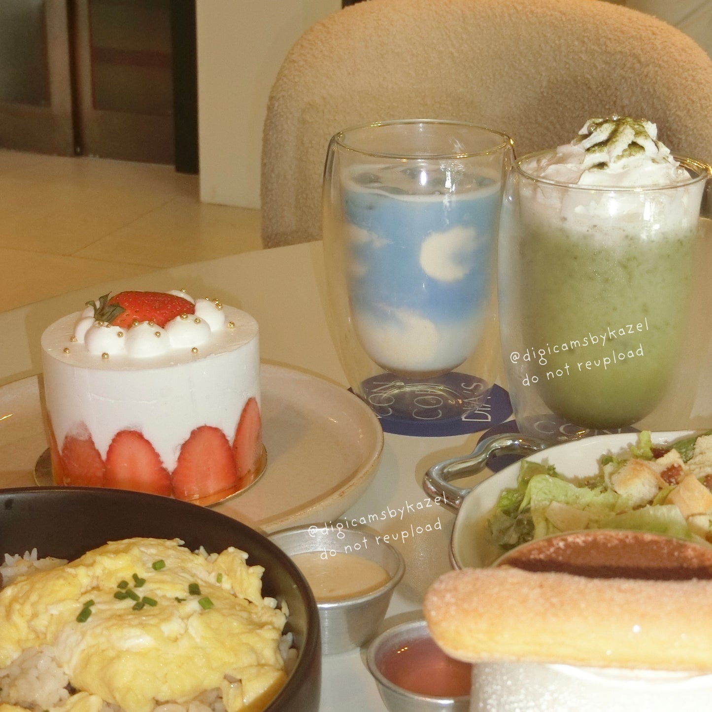 Casio Exilim EX-ZR70