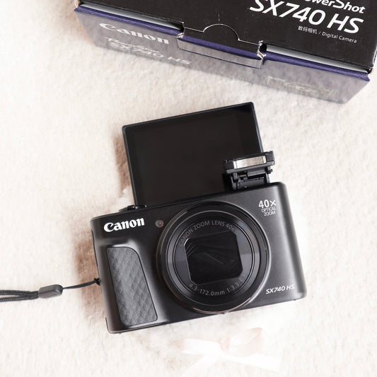 Canon PowerShot SX740 HS | boxed
