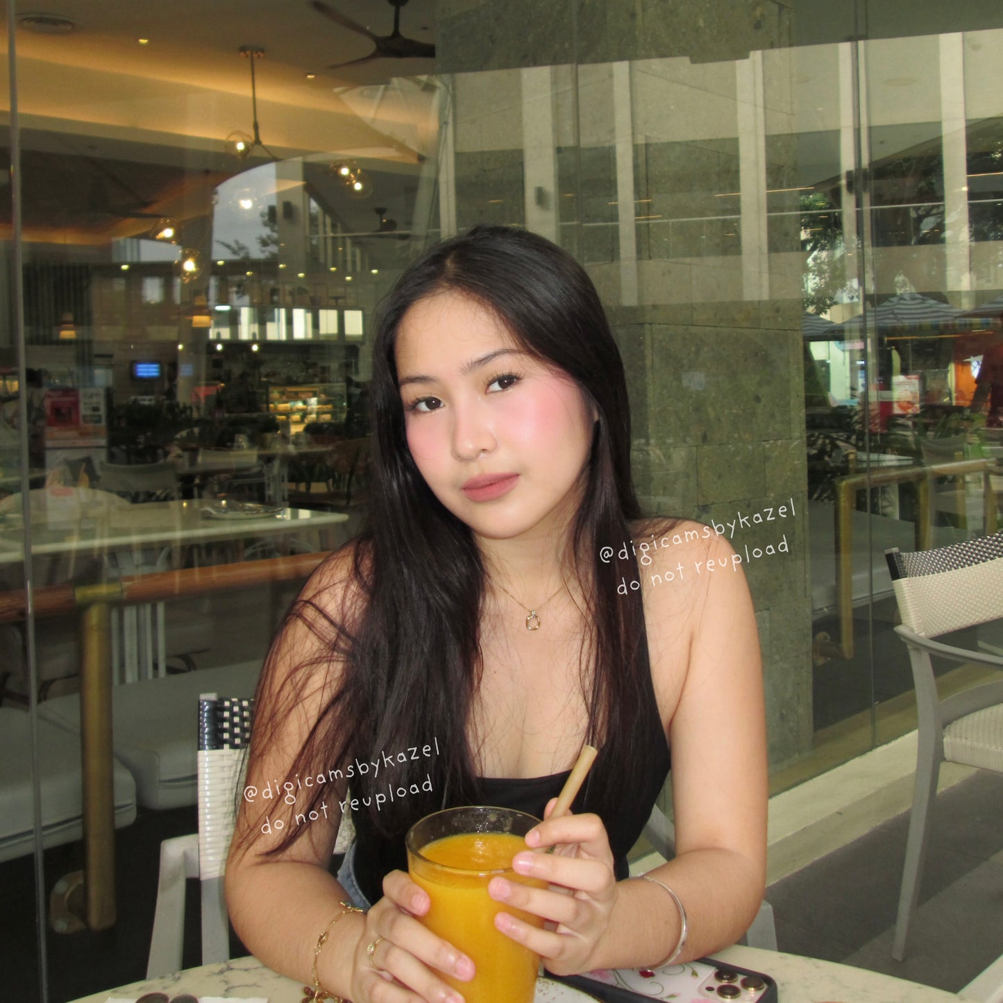 Canon PowerShot A2400 IS | boxed