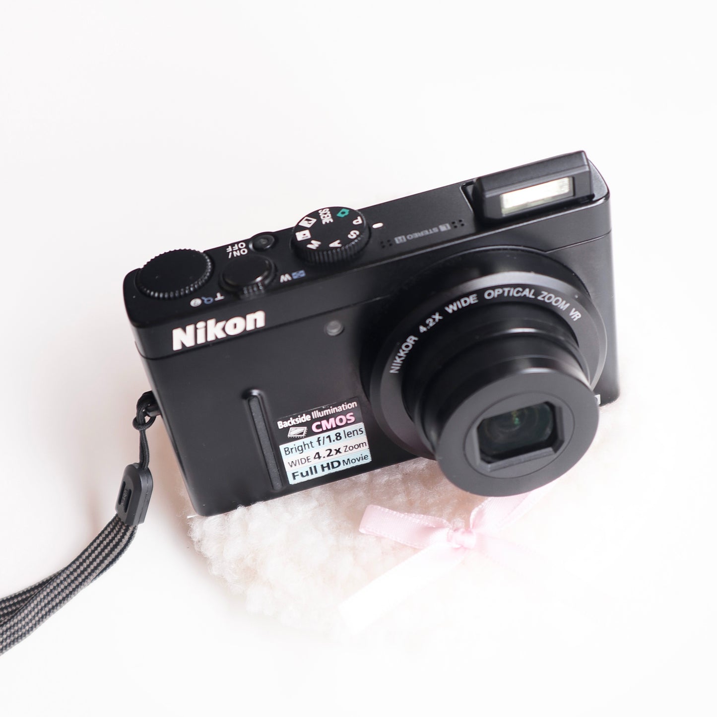 Nikon Coolpix P300