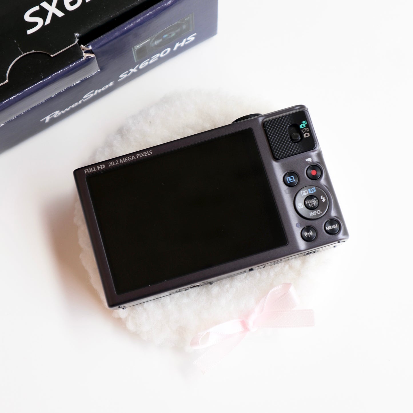 Canon PowerShot SX620 HS boxed