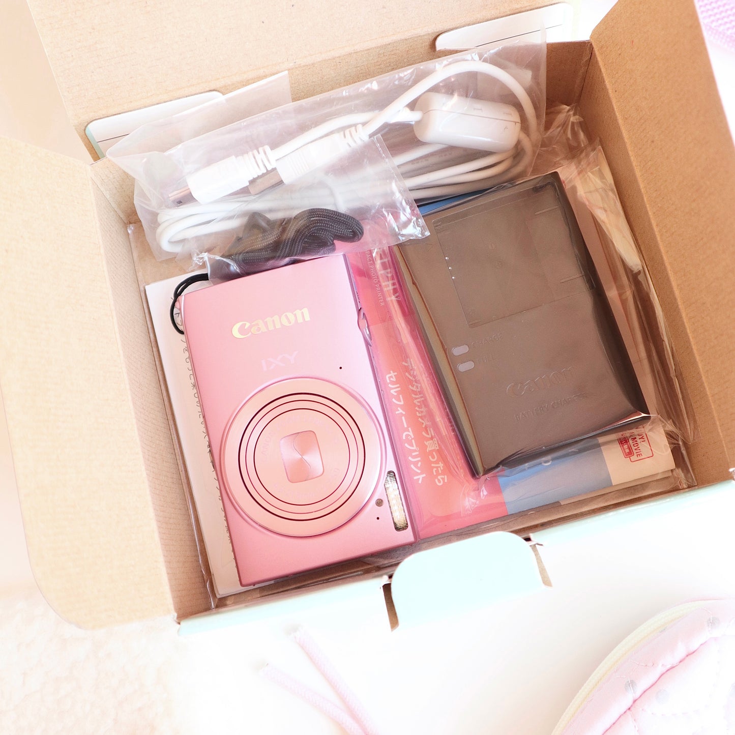 Canon Ixy 420F | boxed