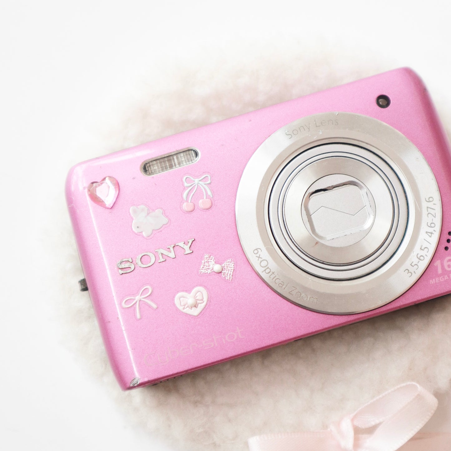 Sony CyberShot DSC-W670