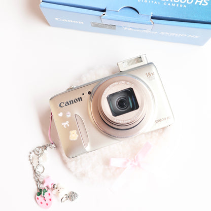 Canon PowerShot SX600 HS | boxed unit