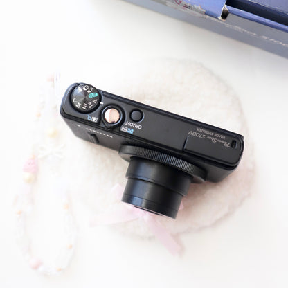 Canon PowerShot S100 | boxed unit