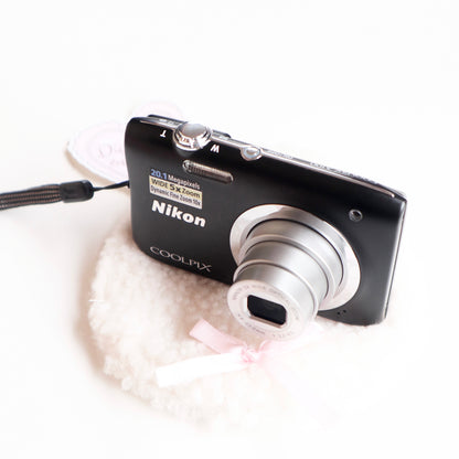 Nikon Coolpix A100 | boxed