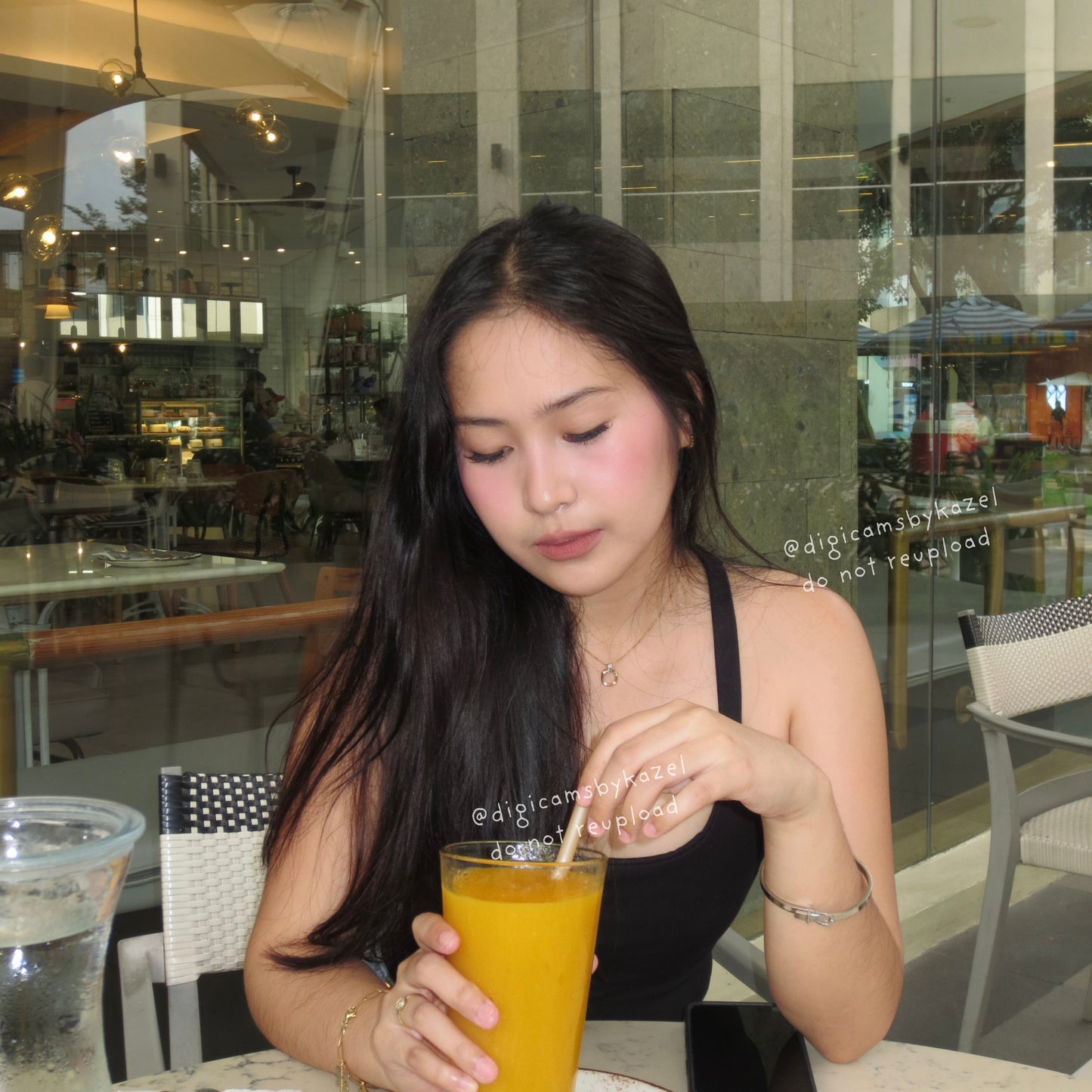 Canon Ixy 420F | boxed